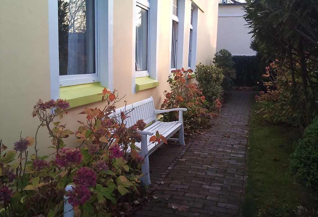 Haus Strandburg-1